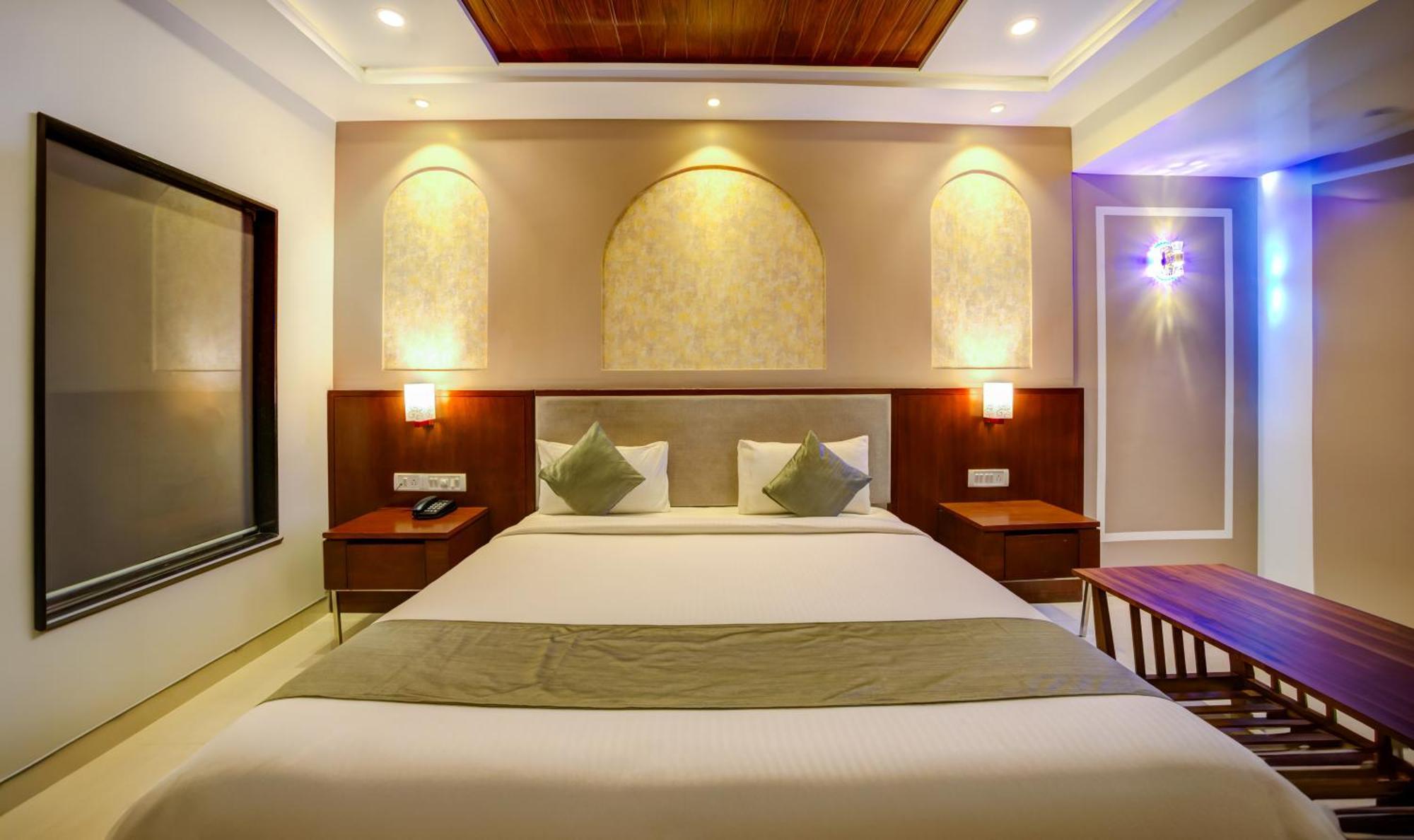 Kamat'S Daffodil Resort Goa Pilerne Extérieur photo