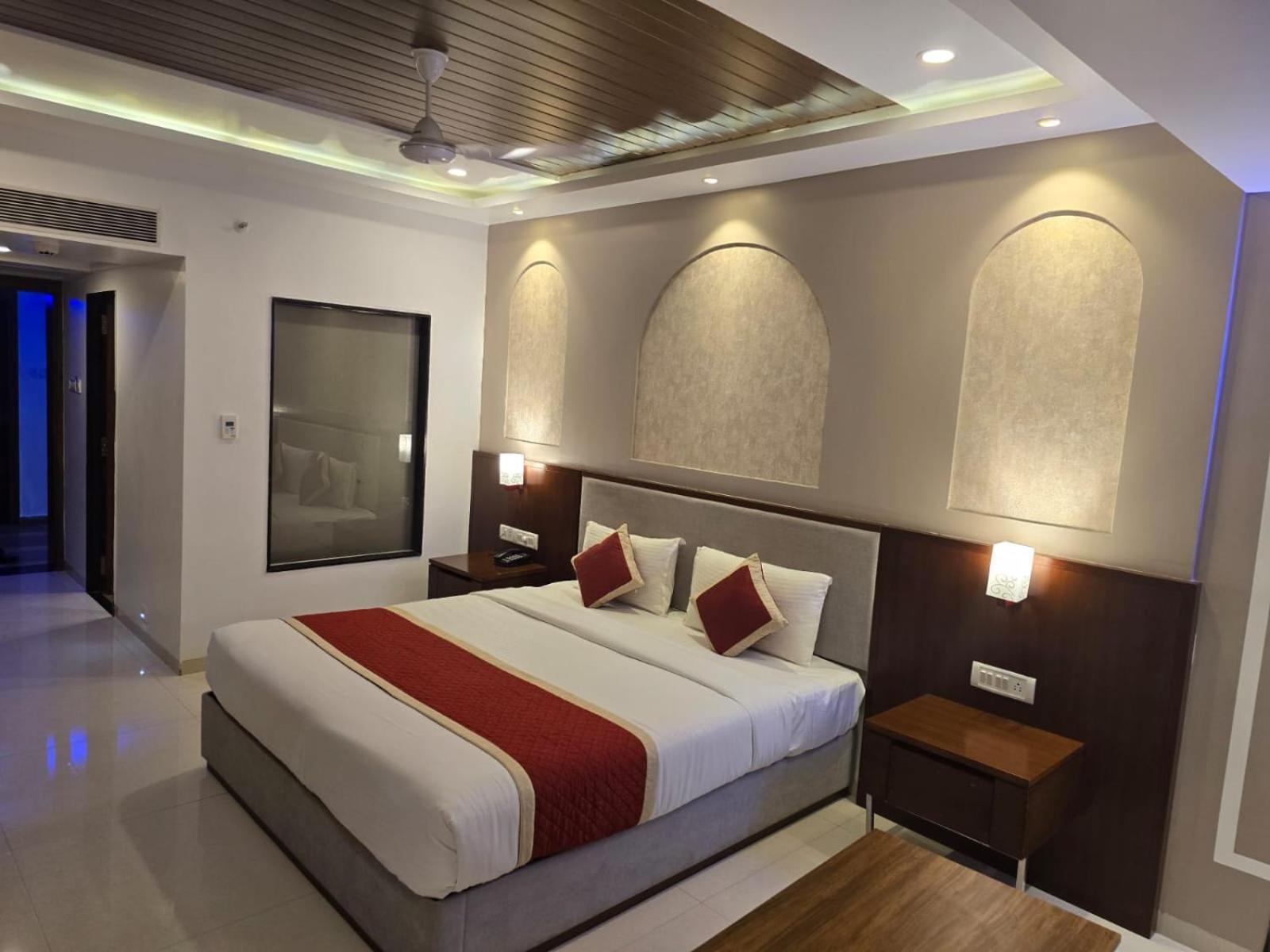 Kamat'S Daffodil Resort Goa Pilerne Extérieur photo